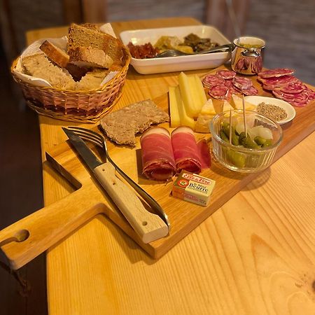 Chambres D'Hotes Avec Entree Privative Au Calme Dans Maison De Village Saint-Jorioz Luaran gambar