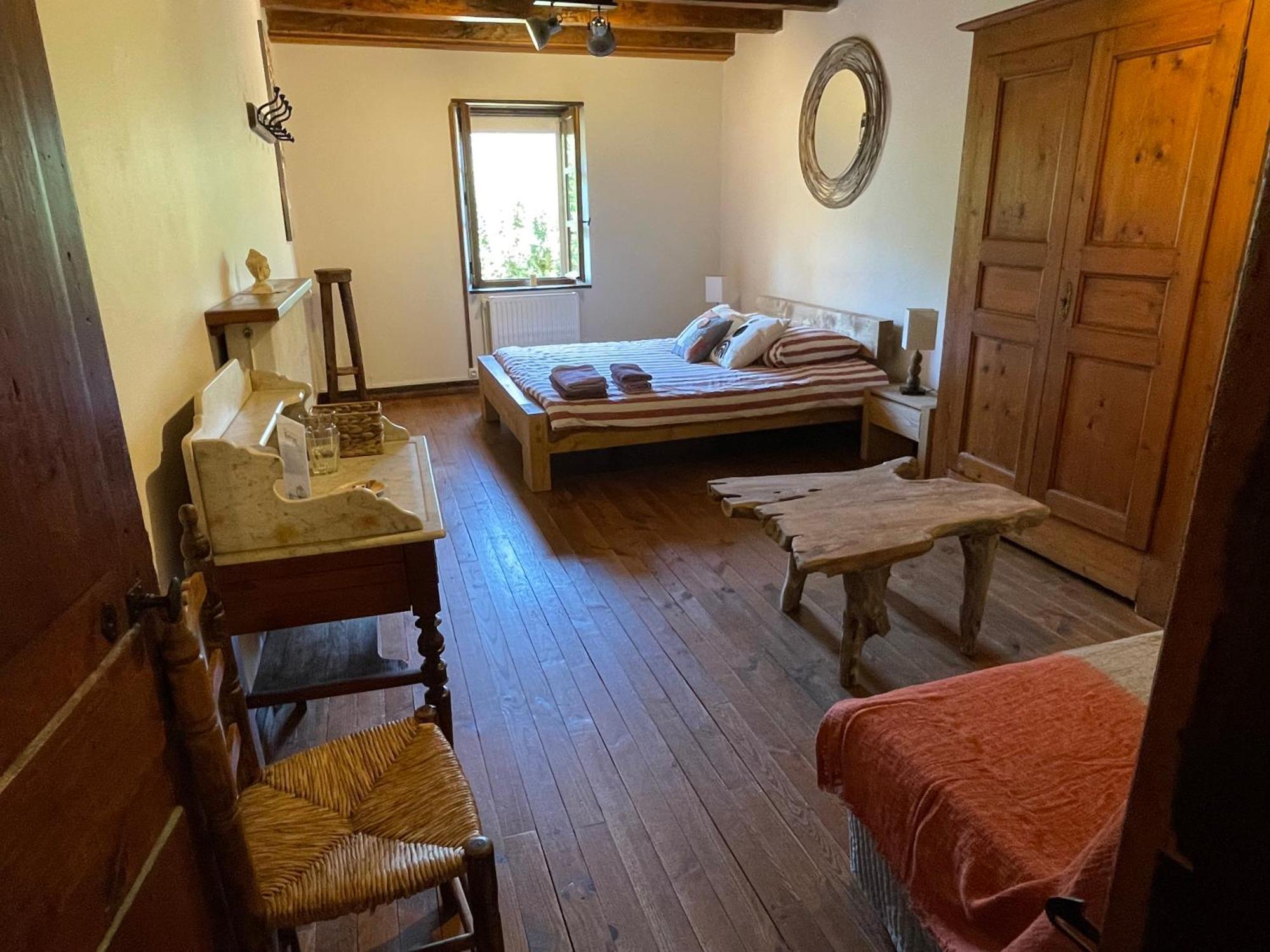 Chambres D'Hotes Avec Entree Privative Au Calme Dans Maison De Village Saint-Jorioz Luaran gambar